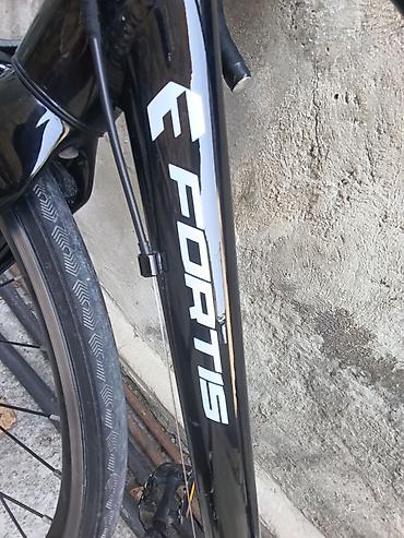 volta: Yol velosipedi – qara rəng, yüngül metal karkaslı, aerodinamik dizayn — 5