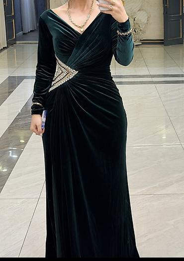 charles keith canta: 230azne alinib.1defe toya geyinilib.yeni kimidir. Zərif məxmər gecə — 1