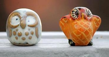 Figure: Set od 2 Vintage SOVE ili dve veverice figurine. Cena za par Dve — 7