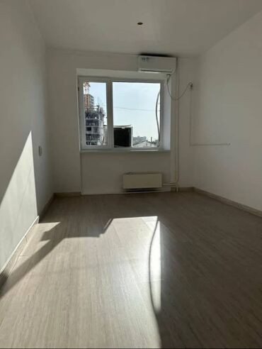 Продажа квартир: 1 комната, 14 м², Общежитие и гостиничного типа, 4 этаж, Евроремонт