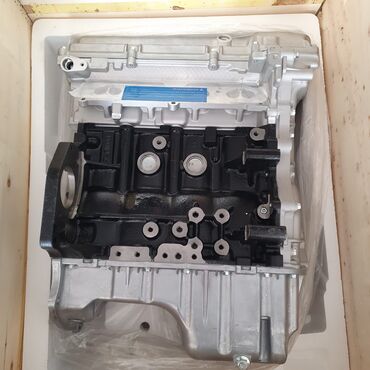 Ravon: Ağ rəngli 4 qapılı sedan. Xüsusiyyətlər: - Yanacaq növü: benzin - — 9