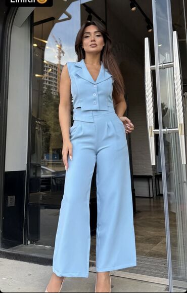 qadin kostyum modelleri instagram: Kostyum 38 razmer.80 manat.Yeni