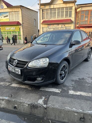 фольксваген мултивен: Volkswagen Jetta: 2009 г., 1.6 л, Автомат, Бензин, Седан