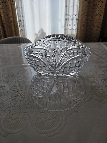 klonka sufreler: Kəsimli büllur meyvə/salat qabı - Material: şəffaf kəsimli büllur — 1