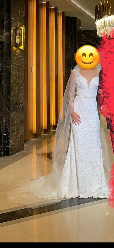 свадебное платье vera wang: Продаю свадебное платье 
Новое 
Носила 1 раз 
Цена договорная