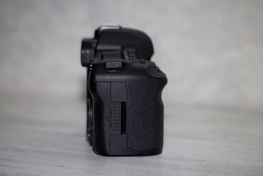 Fotokameralar: (Əlaqə yalnız whatsapp ilə mümkündür mobil işləmir.) Canon EOS 5D Mark — 6