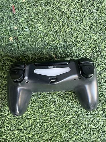 ipone 13 pro max: Sony DualShock 4 (PS4) oyun idarəetmə pulti – qara rəng — 3