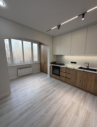 105: 2 комнаты, 67 м², Кызыл Аскер 106 серия улучшенная, 4 этаж, Дизайнерский ремонт — 2