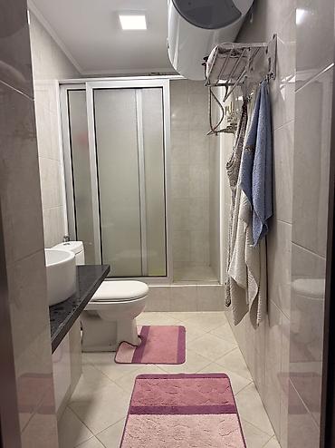 Продажа коттеджей и домов: 3 комнаты, 85 м², 2 соток, Бишкек, Собственник — 11