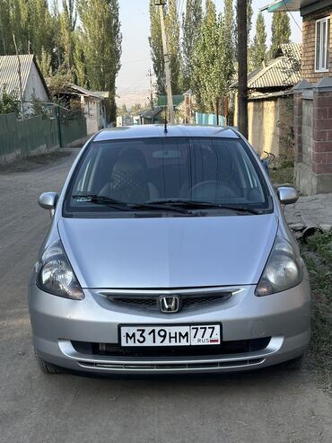 авто легковые: Honda Jazz: 2002 г., 1.3 л, Механика, Бензин, Седан