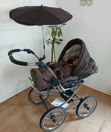 Araba-beşiklər: Çıxarıla bilən beşikli araba, Yaş: 30 ay — 4