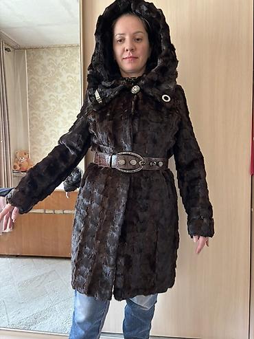 железный автамат: Шуба, По колено, С капюшоном, M — 10