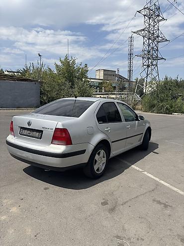 platform ok: Volkswagen Bora: 2005 г., 1.6 л, Механика, Бензин, Седан — 3