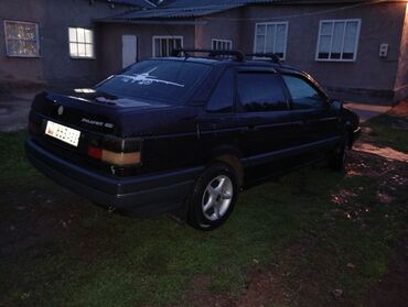 насос для автомобиля: Volkswagen Passat: 1993 г., 1.8 л, Механика, Бензин, Седан