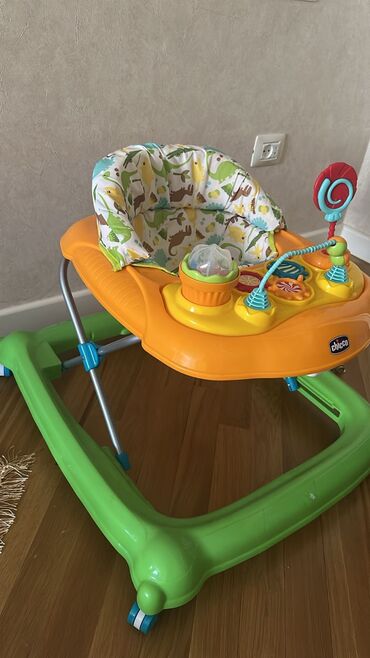 Gəzinti arabaları: Chicco xadinok 65 azn tecili satilir seliqeli istifade edilib baha