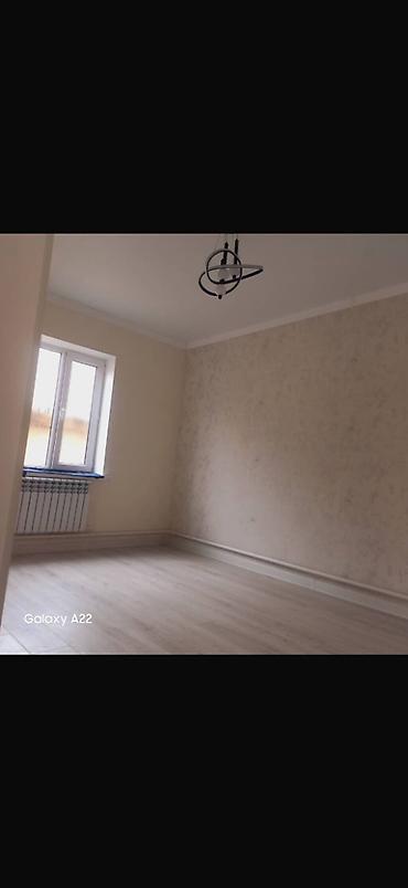 Продажа коттеджей и домов: 🏡 **ПРОДАЁТСЯ ДОМ** 📍 Район: Шоро завод 🏠 Комнаты: 4 📐 Площадь дома — 4