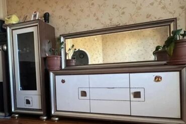 купить компьютерный стол бу: İşlənmiş, TV altlığı