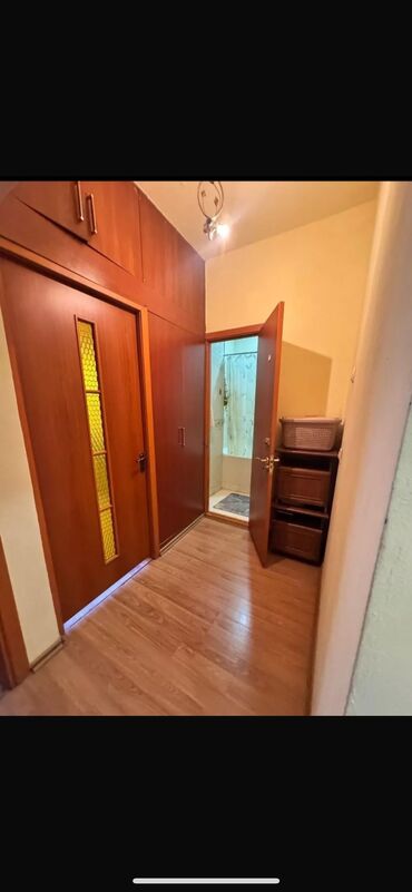 Продажа квартир: 3 комнаты, 70 м², 106 серия улучшенная, 8 этаж, Косметический ремонт