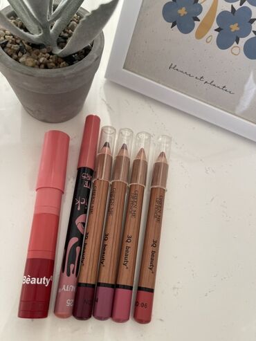Vitaminlər və BAƏ: Kosmetik dəst, 6 məhsul, Yeni, Ünvandan götürmə