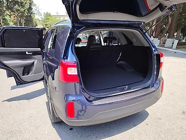 Kia: Kia Sorento: 2 l | 2013 il Krossover — 6