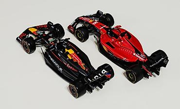 Модели автомобилей: Продаю модели болидов bburago, смотрите на фото, цена за каждый 1150 — 6