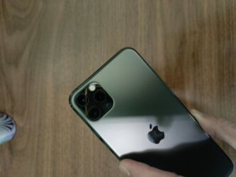 4 gozlu qaz sobası: IPhone 11 Pro Max, 64 ГБ, Matte Midnight Green, Беспроводная зарядка, Face ID, С документами at lalafo.az 4 gozlu qaz sobası: IPhone 11 Pro Max, 64 ГБ, Matte Midnight Green, Беспроводная зарядка, Face ID, С документами