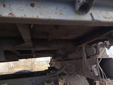 Грузовые кузова и будки: Кузов бортовой ЗИЛ — 6