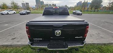 Dodge: Dodge Ram 1500: 2021 г., 5.7 л, Автомат, Гибрид, Пикап — 17