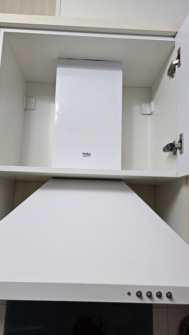 планшеты в бишкеке бу: Вытяжка кухонная Beko б/у, купольного типа, белого цвета, в рабочем