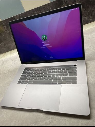 клавиатура планшет: Apple A1990, Intel Core i7, 16 ГБ ОЗУ, 15.6 "