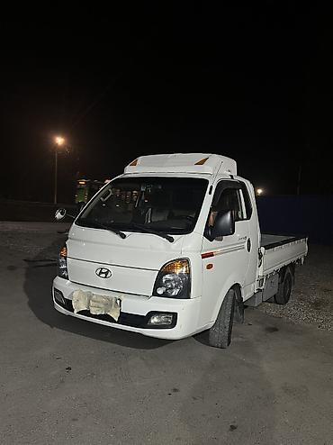 шины на портер 2: Легкий грузовик, Hyundai, Стандарт, Б/у — 1