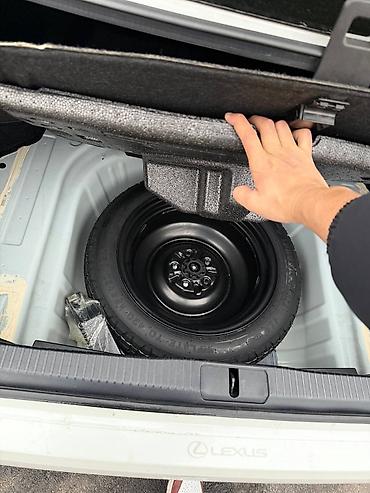 Lexus: Lexus ES: 2015 г., 2.5 л, Вариатор, Гибрид, Седан — 14