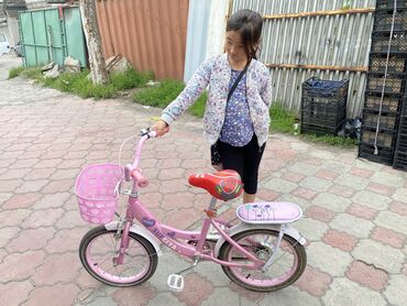 детские велосипеды купить: Продается велосипед детский 4-8 лет. Все в рабочем состоянии. 2500