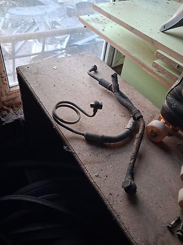 Другие автозапчасти: Продаю запчасти на бмв е34 Блок 2.5 заряженный Генератор Крышка — 7