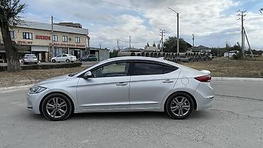 елантра 2018 год: Hyundai Elantra: 2018 г., 2 л, Автомат, Бензин, Седан — 3