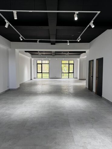 кара балта кара балта: Продаю Офис 155 м², С ремонтом, Без мебели, Многоэтажное здание, 1 этаж