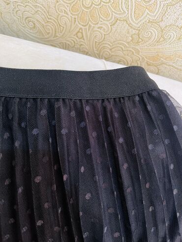 Ətəklər: Maksi Ətək, Stradivarius, Velür, M, L — 5