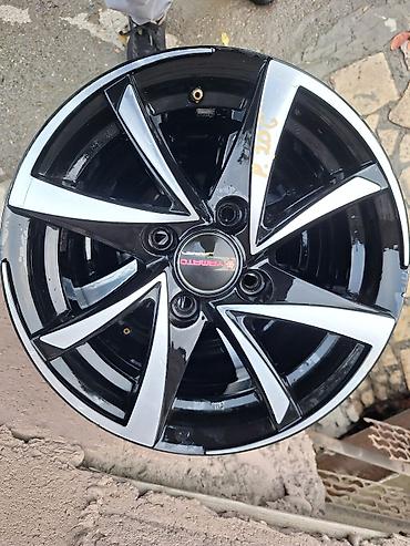 r17 nissan: Литые Диски R 14 Комплект, отверстий - 4, Б/у — 1
