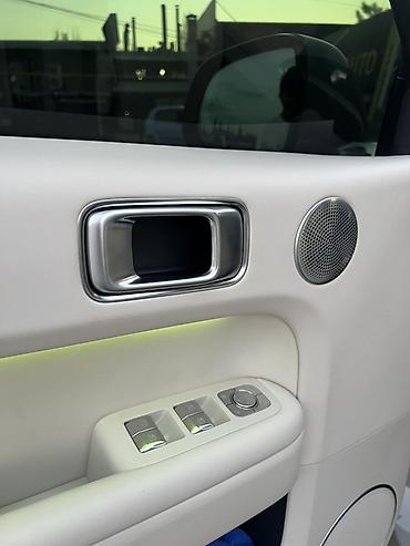 lexsus ls: Lixiang L6: 2025 г., 1.5 л, Автомат, Гибрид, Кроссовер — 6