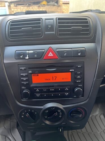 Kia: Kia Morning: 2010 г., 1 л, Автомат, Бензин, Хэтчбэк — 9