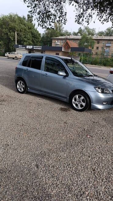Mazda: Mazda : 2003 г., 1.5 л, Автомат, Бензин, Хэтчбэк