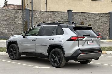 Toyota: Toyota RAV4: 2019 г., 2.5 л, Гибрид — 4