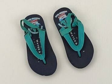north face kapcie: Slippers 24, Used