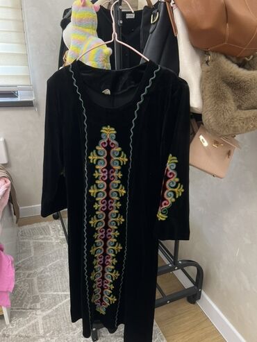 повседневное: Күнүмдүк көйнөк, Күз-жаз, Узун модель, Велюр, Түз, XL (EU 42)