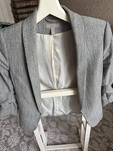 Комплекты: Комплект женской одежды (4 предмета): 1) Накидка-воротник BAIRA - — 2