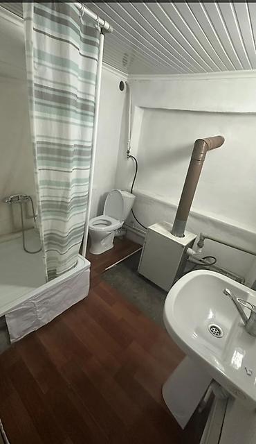 Продажа домов: Дом, 75 м², 4 комнаты, Собственник, Косметический ремонт at lalafo.kg — 9 Продажа домов: Дом, 75 м², 4 комнаты, Собственник, Косметический ремонт — 9