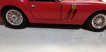 autima: Burago Ferrari 250 GTO 1:24,China(Drukciji od Italy), 1 tocak — 1