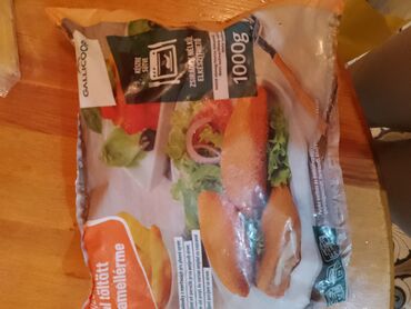 Kompleti namirnica: Paket prehrambenih proizvoda – tri artikla: 1) Goldi – sir — 3