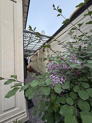 Продажа коттеджей и домов: Современный дом 256 м² с дизайнерским ремонтом в центре города — 10