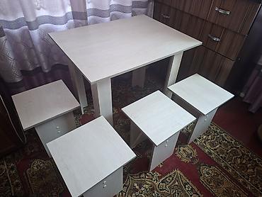 study table: Продаю новый кухонный стол с 4 табуретами . Размеры стола 90см на — 3